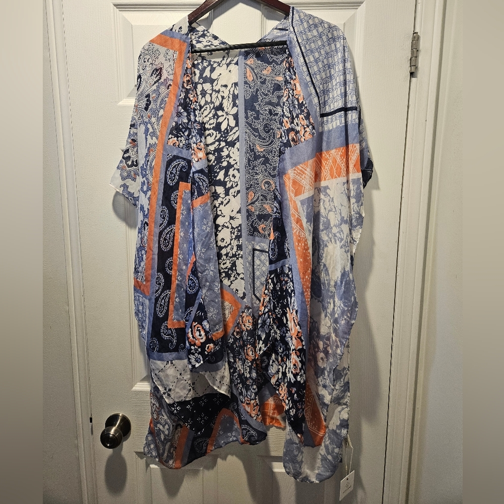 NWT Styline Floral Kimono. One size.